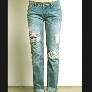 BLANK NYC Boyfriend Jeans Size 26
